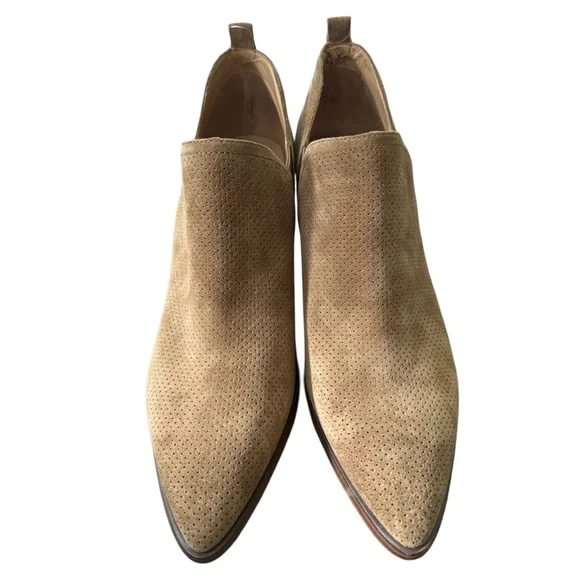 LEATHER WESTERN BOOTIES  MARC FISHER  Size 11 - Picture 2 of 6